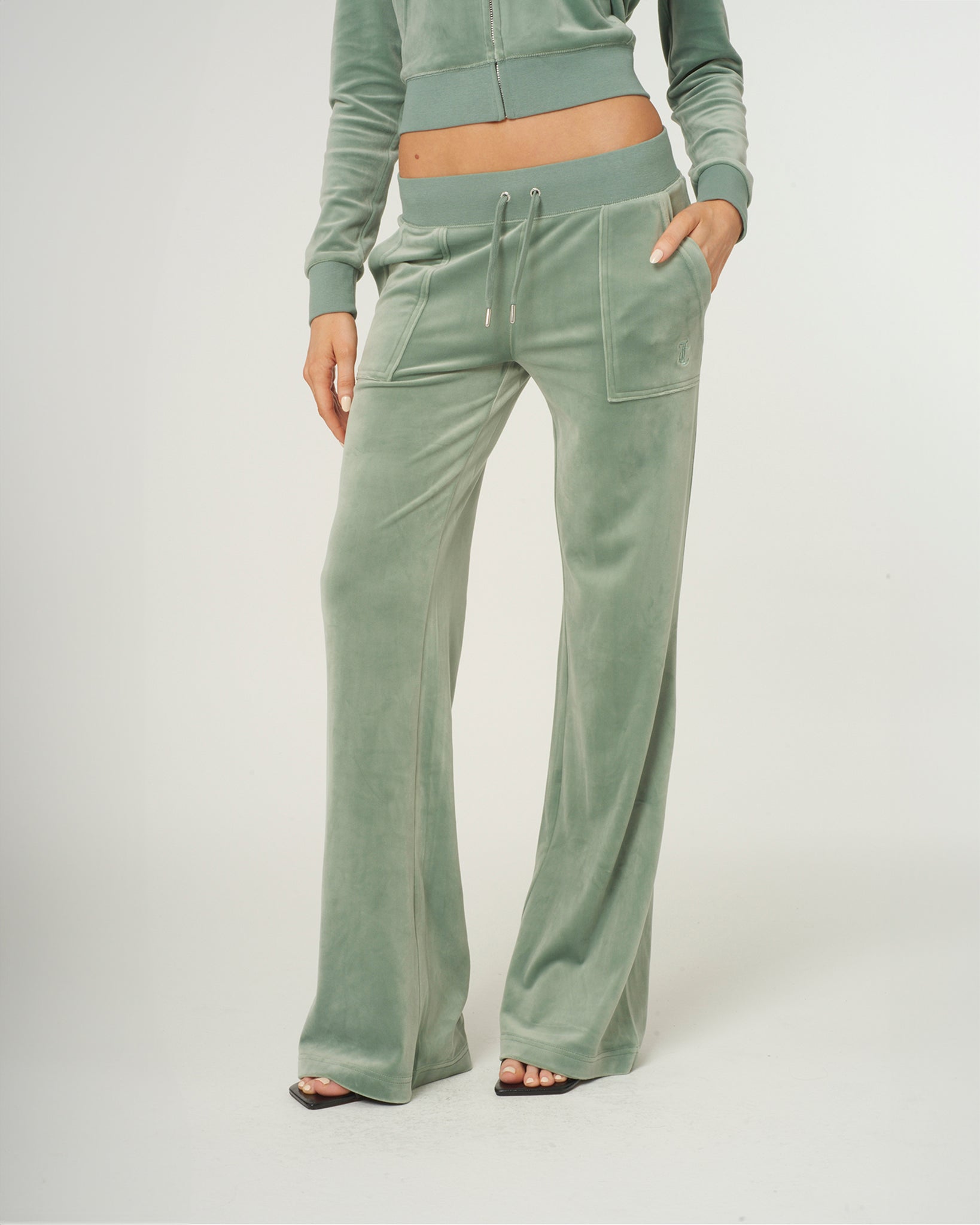 Classic Velour Layla Low Rise Pocket Flare Chinois Green - Juicy Couture Scandinavia