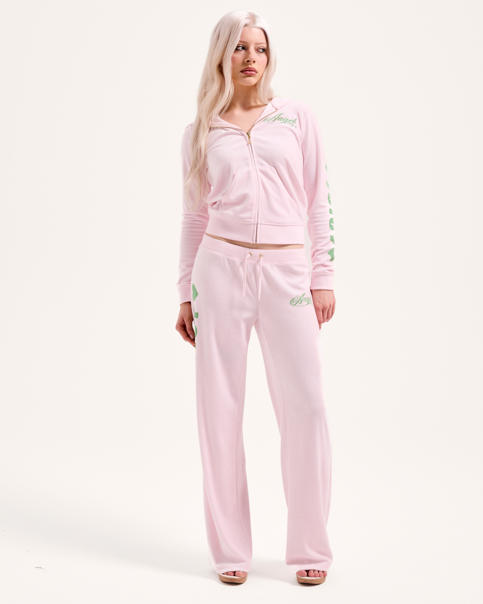 Juicy Angel Traight Leg Low Rise Pant Cherry Blossom