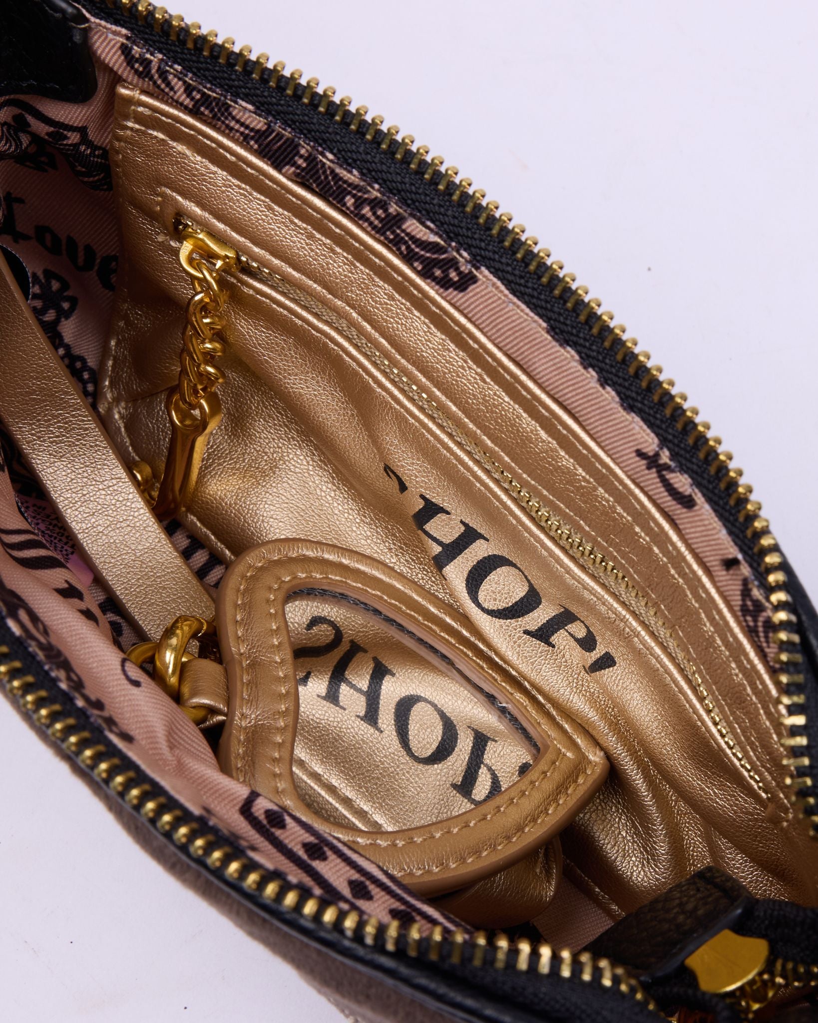 Daydreamer Crest Embroidered Shoulder bag Chocolate - Juicy Couture Scandinavia
