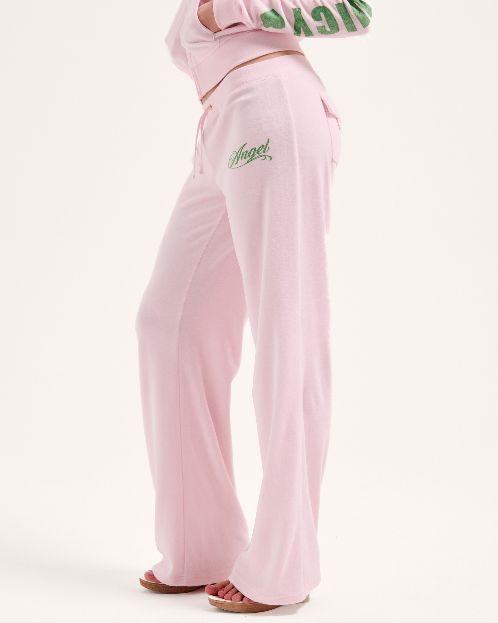 Juicy Angel Traight Leg Low Rise Pant Cherry Blossom