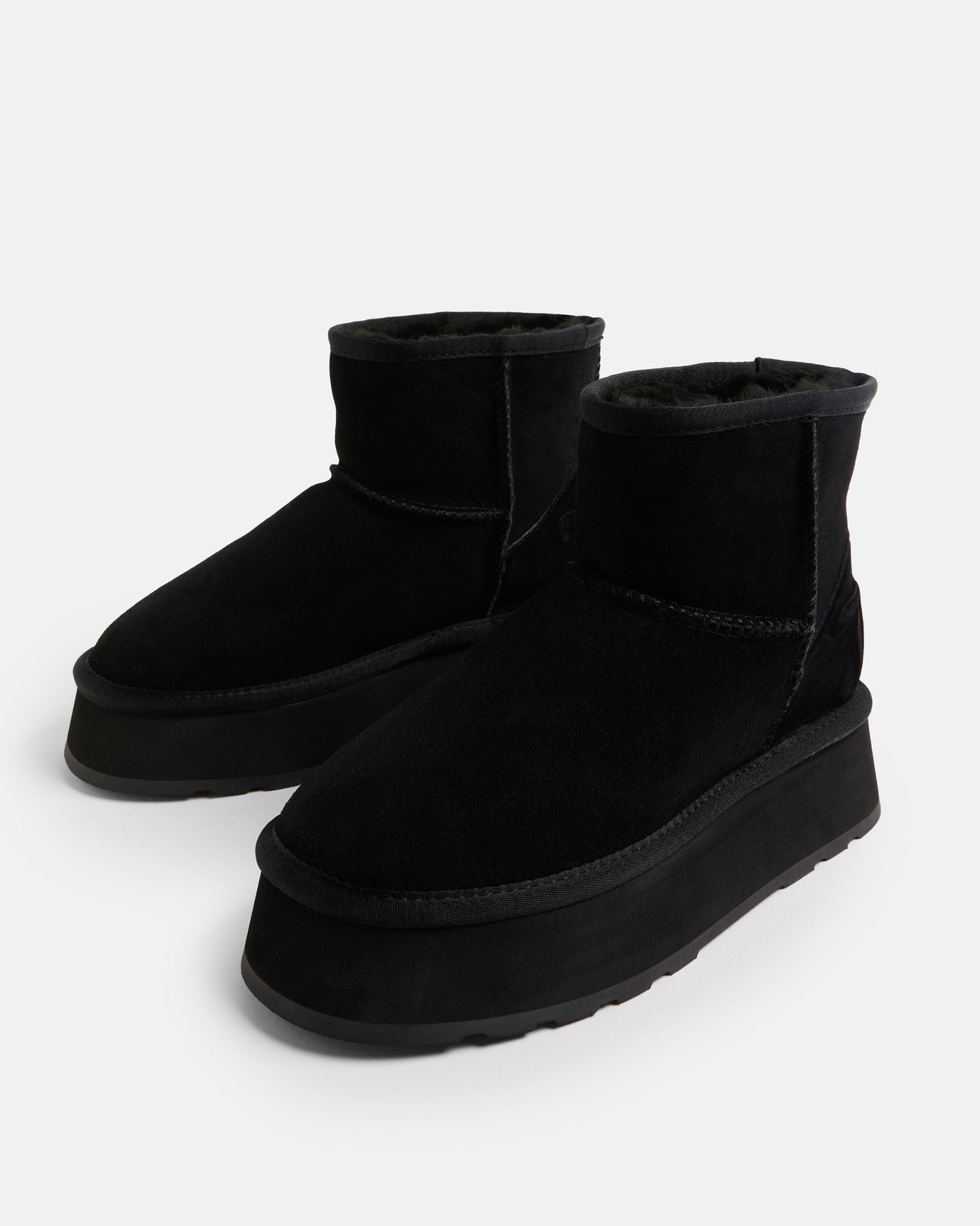 Mandy Sheepskin Boot Black - Juicy Couture Scandinavia