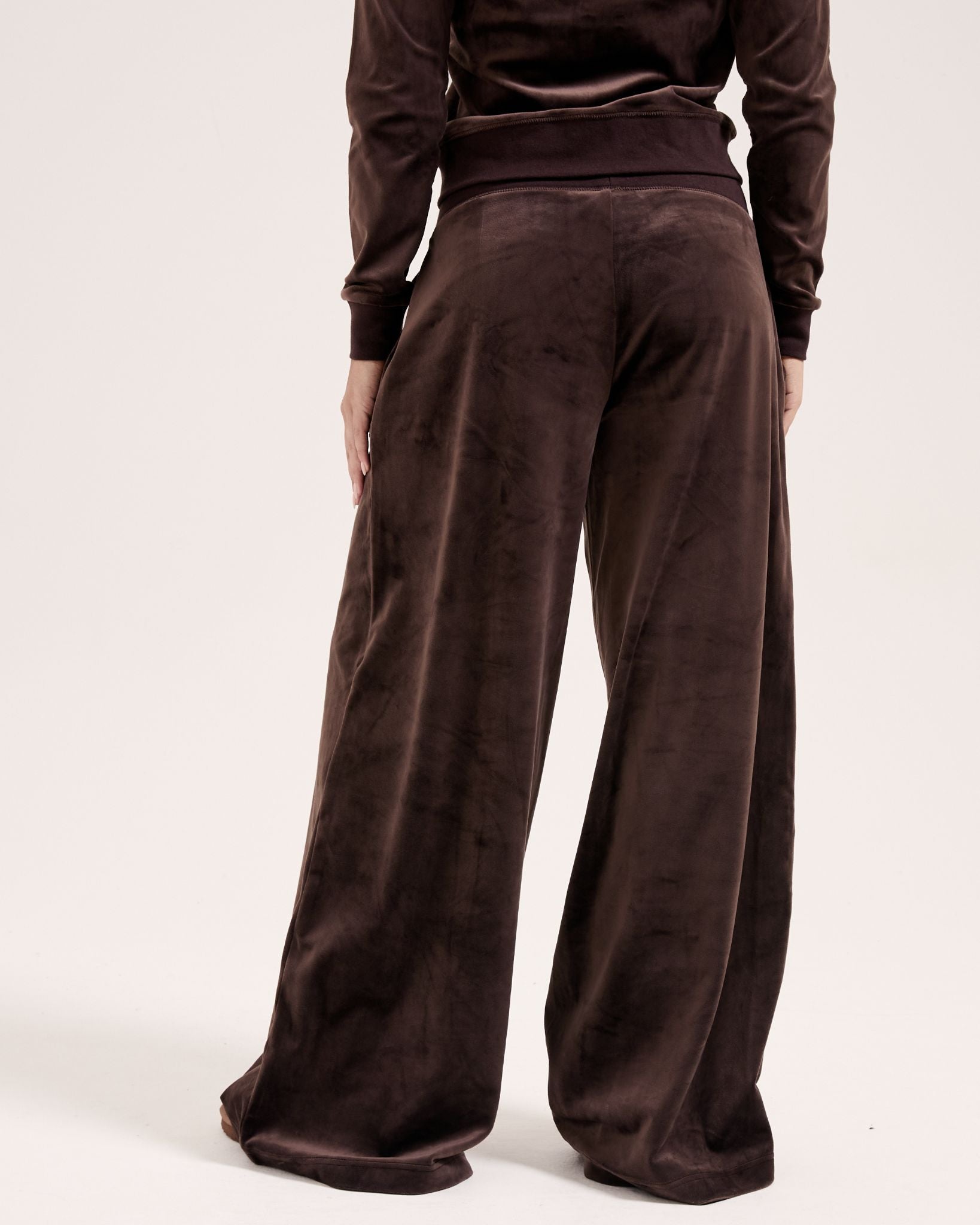 Juicy Couture Yuka Wide Leg Trackpant Java - Juicy Couture Scandinavia