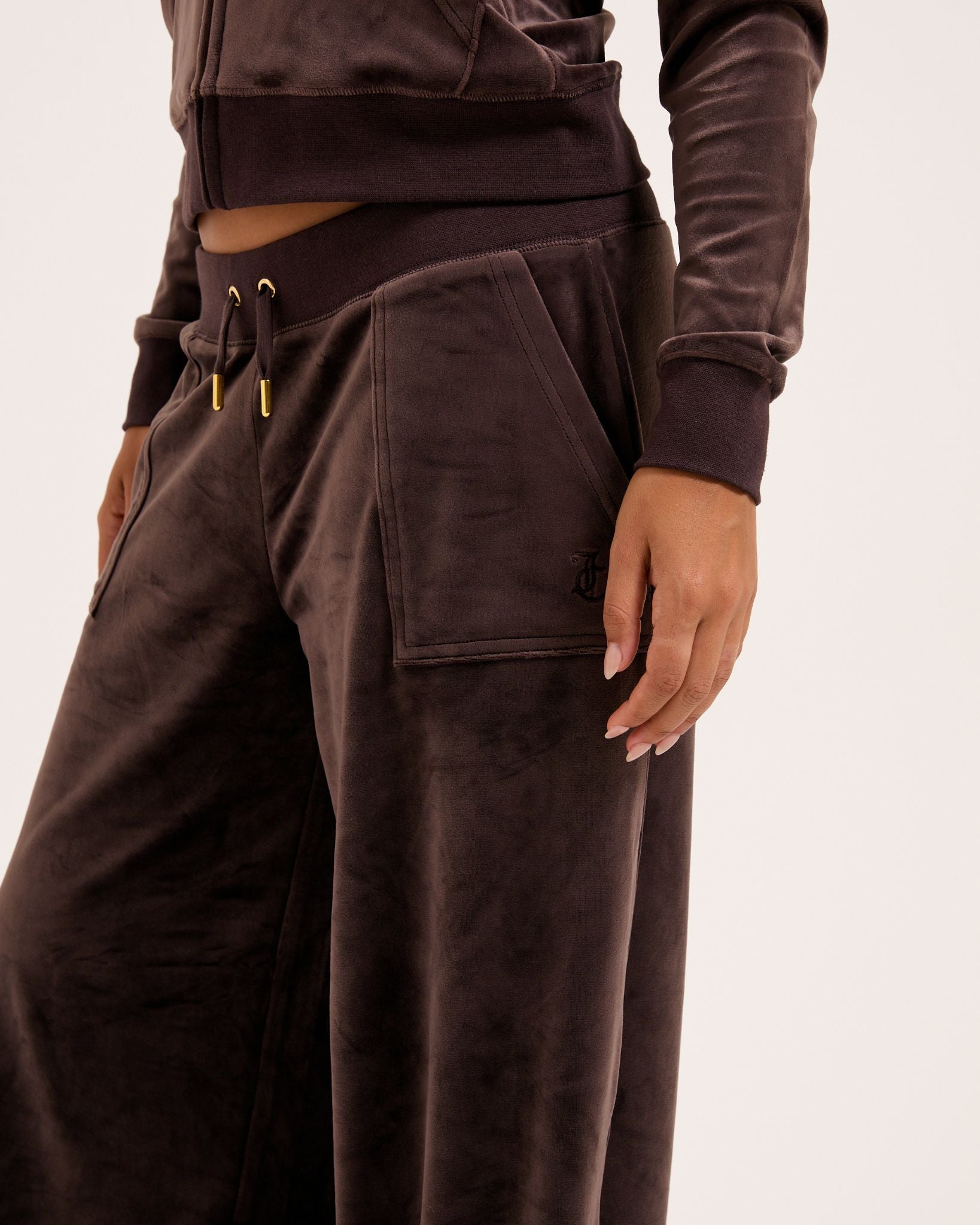 Juicy Couture Yuka Wide Leg Trackpant Java - Juicy Couture Scandinavia