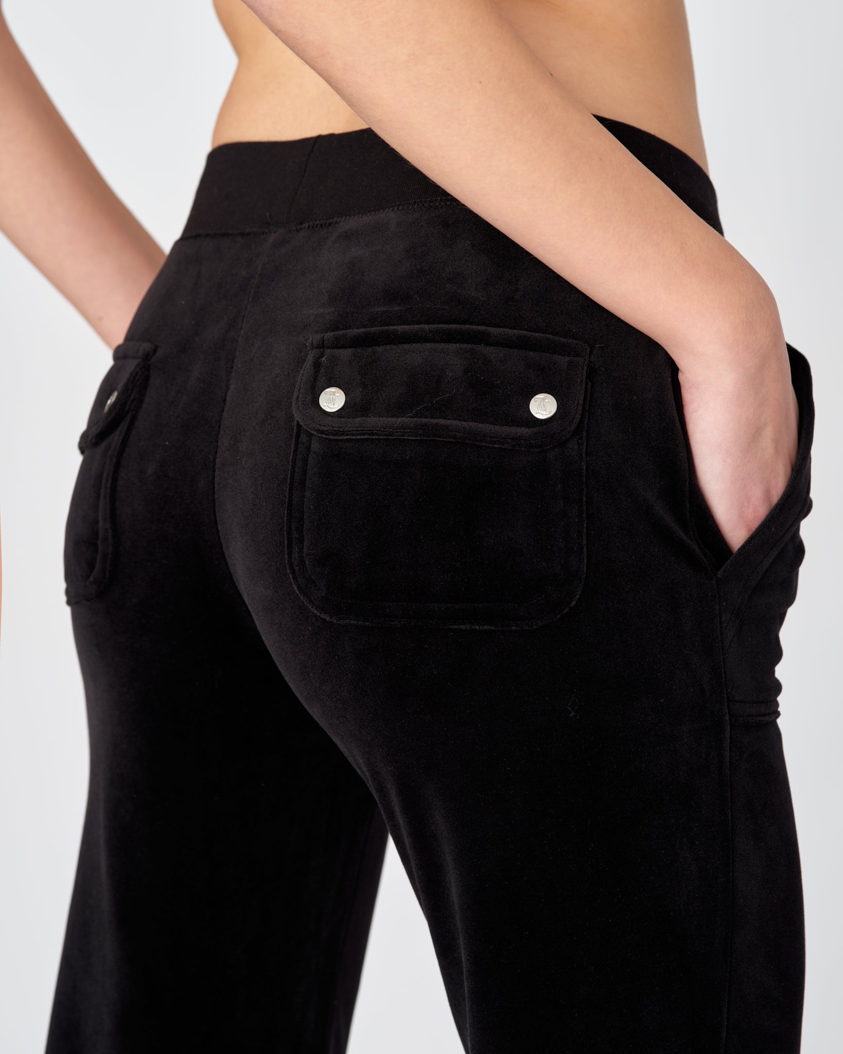 Classic Velour Layla Low Rise Pocket Flare Black - Juicy Couture Scandinavia